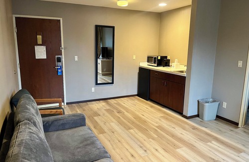 SeaTac Hotel | Days Inn by Wyndham Seatac Airport