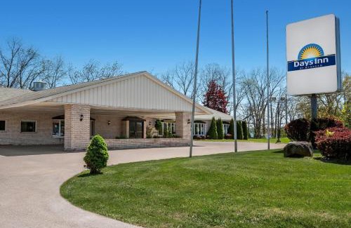 Whitmore Lake Hotel | Days Inn by Wyndham Whitmore Lake Near Ann Arbor And Brighton