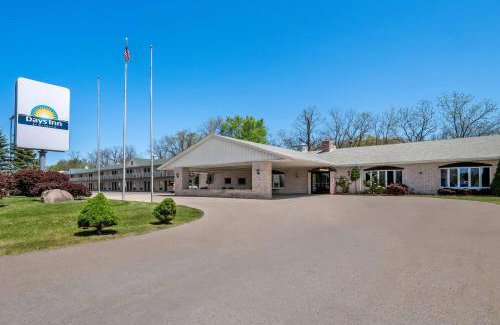 Whitmore Lake Hotel | Days Inn by Wyndham Whitmore Lake Near Ann Arbor And Brighton