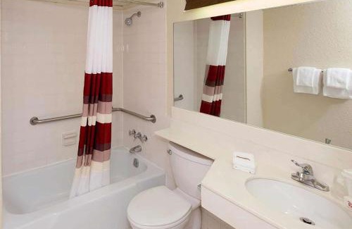 Williamsport Hotel | Days Inn by Wyndham Williamsport