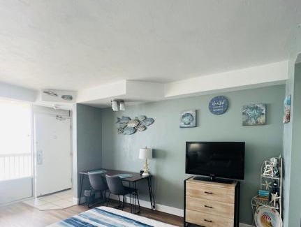 Ortona Park Apartment | Daytona Beach Resort Oceanfront CondoStudio