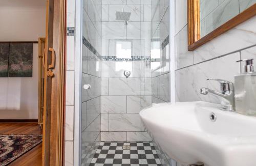 Berea House | Dazzle Stay