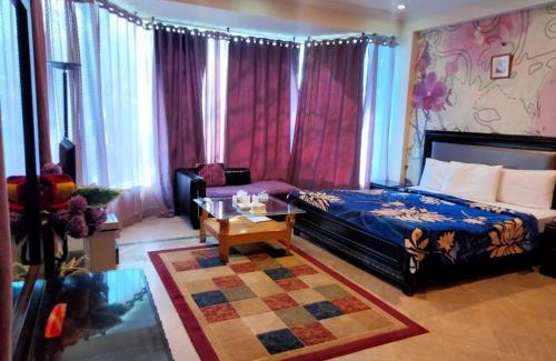 F-7 Sector House | Dazzy dream guest house