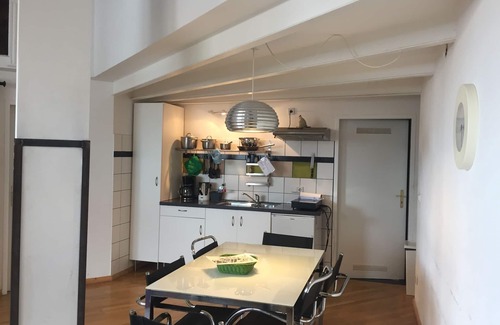 Friedrichshain-Kreuzberg Apartment | Loft above the rooftops of Berlin