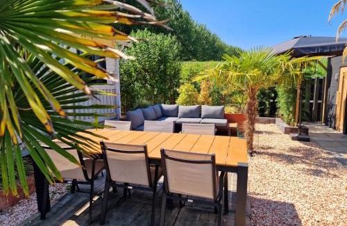 Sint-Annaland Ski Chalet | De droom van Zeeland met jacuzzi & Finse sauna