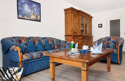 Am Schwarzen Busch Apartment | App. Albatros - sea view! Here you can see, hear and smell the sea.