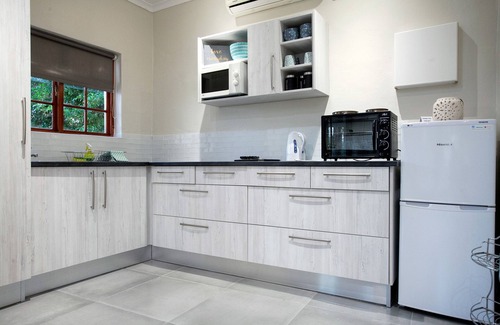 Addo House | De Old Drift Guest Farm