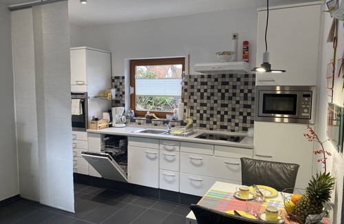 Seebronn Apartment | Rottenburg Seebronn 2 rooms. Bathroom, terrace, own entrance, easily accessible