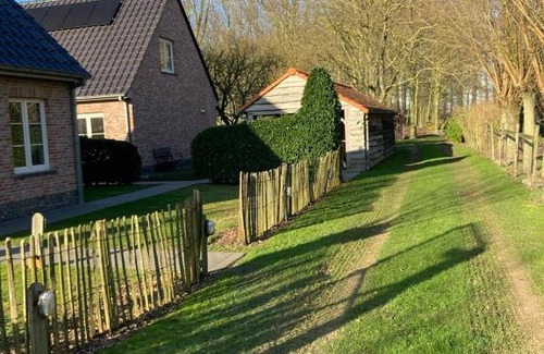 Maldegem House | De Smokkelaar & Het Schuurtje