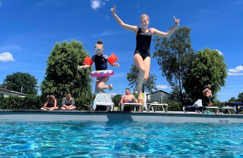 Scherpenisse House | De Zeeparel by Interhome