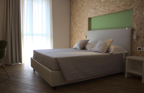 Verdellino Apartment | DEA RESIDENCE