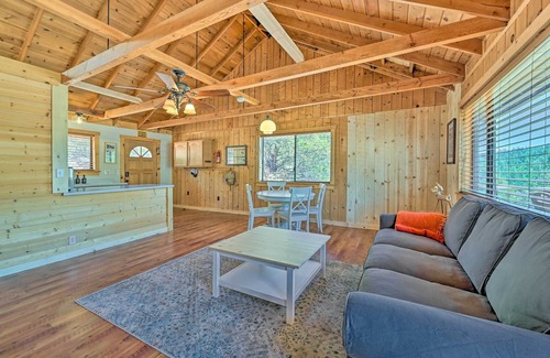 Payson Cottage | Deck & Mogollon Rim Views: Secluded Payson Cabin