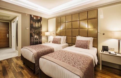 Ust Bostanci Hotel | Dedeman Bostancı