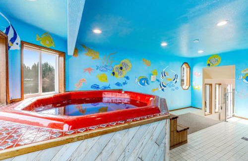 Clinton House | Deer Lake Shores