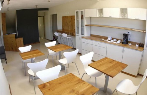 Puerto Piramides Hotel | Del Nomade Hosteria Ecologica
