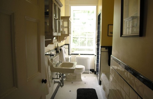 Fairhaven Bed & Breakfast | Delano Homestead Bed & Breakfast