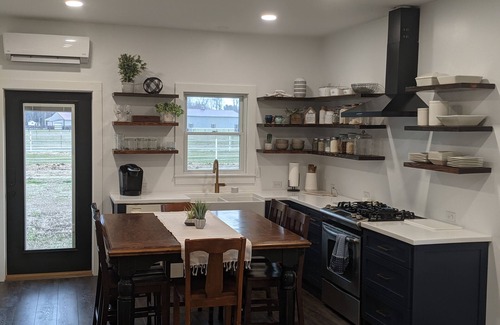 Lincoln Cottage | Delaware Beaches and DE Turf Vacation Retreat