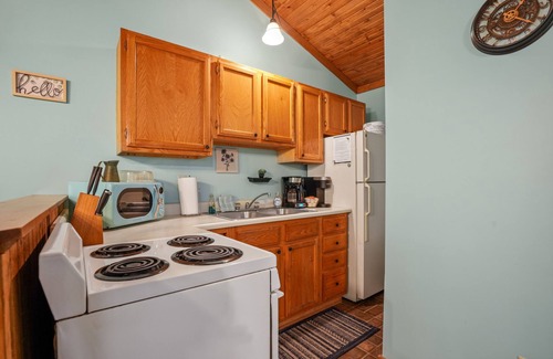 Rockbridge Cabin | Delaware Cabin at Big Pine Retreat