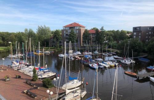 Bad Zwischenahn Apartment | Delf'Inn - Dein maritimes Refugium zwischen See und Hafen