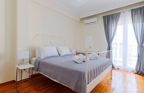Thessaloniki Apartment | Delfon Lighthouse with 2bdrms , Vesta Philoxenia