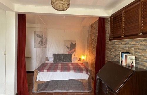 Saint-Claude House | Delicious colonial’ "cottages" drowned in beautiful tropical countryside