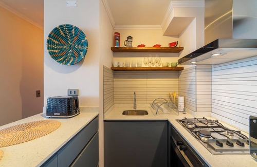 El Golf Apartment | Delight in Our Cozy 2-Bedroom Retreat