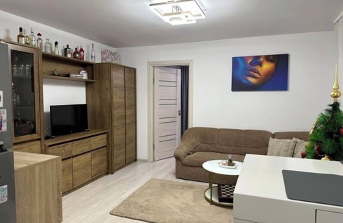 Campulung Moldovenesc Apartment | Delightful 2-bedroom apartment in Câmpulung Moldovenesc