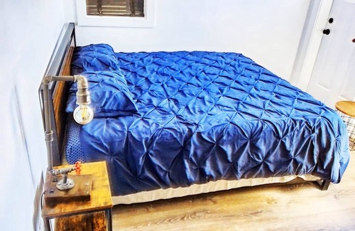 Coulee City Resort | Delightful 3 bedroom Cabin at the Blue Lake (Cabin 1)