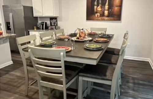 Crestview House | Delightful 4-bedroom house with AC in Crestview