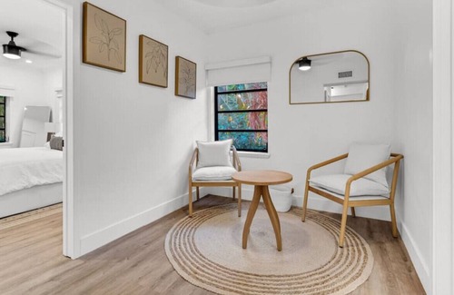 Northeast Coconut Grove Apartment | Delightful 4B Apart w/PoolGarden