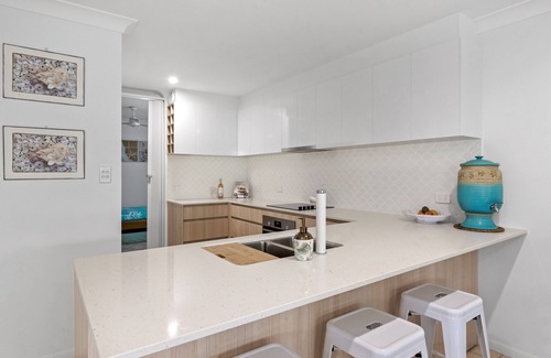 Pottsville Villa | Delightful beachside pet friendly retreat