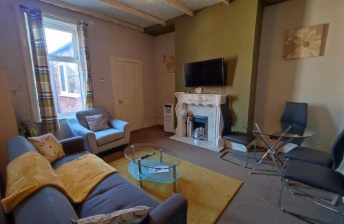 South Shields Apartment | Delightful Central, Seaside Apartment-with free parking