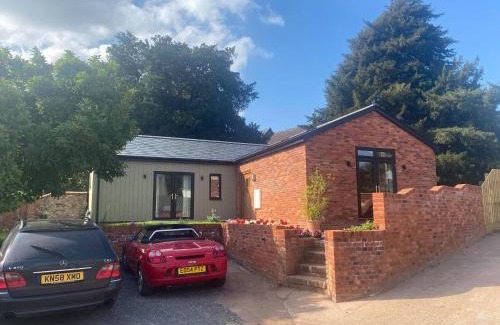 Plymtree House | Delightful detached Cottage in Village Centre