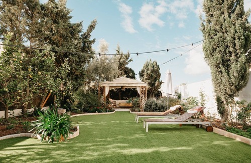 Granadilla de Abona Ski Chalet | Delightful Pleasant Retreat