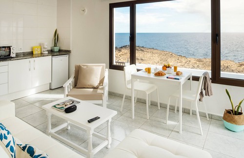 Charco del Palo House | Delmar Natur - Morena