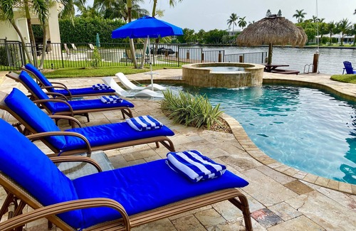 Delray Beach House | Delray INTRACOASTAL WATERFRONT 3BR, 2.5 baths with SPA AND POOL