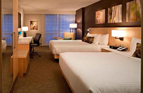 Downtown Winnipeg Hotel | Delta Hotels by Marriott Winnipeg