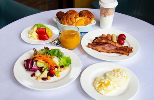 Lianhu Hotel | Delta Hotels by Marriott Xi'an