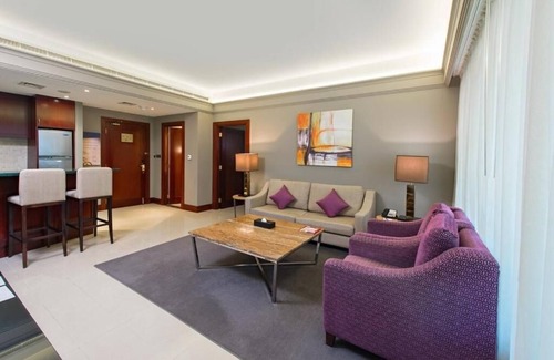 Deira Apartment | Deluxe 1BR Near Deira City Centre Mall