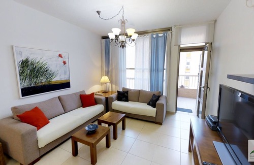 Ra'ananna Apartment | Deluxe 3 bedrooms - Ben Gurion St