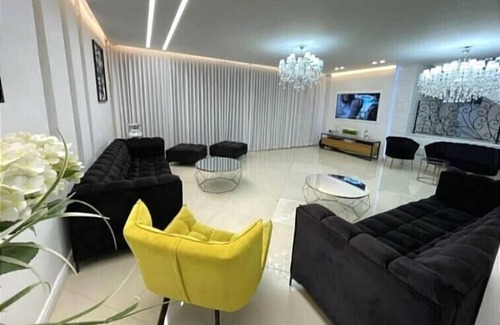 Rishon LeTsiyon House | Deluxe 4BR Villa Spa in Rishon LeZion