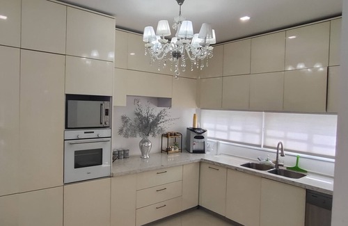 Rishon LeTsiyon House | Deluxe 4BR Villa Spa in Rishon LeZion