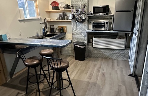 Hillsgrove Cabin | Deluxe Cabin F, Elk Creek Escape