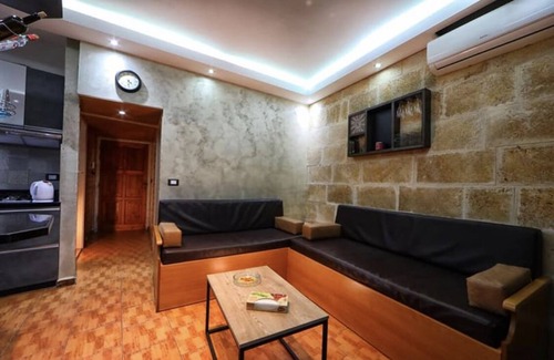 Halat Ski Chalet | Deluxe Cozy Chalet with pool access close to the sea.