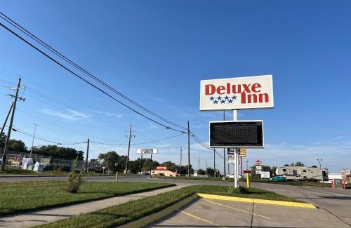 Nebraska City Hotel | Deluxe Inn Capital O Nebraska City I 29