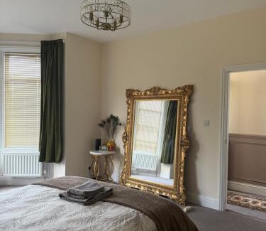 Gateshead Apartment | Deluxe Inn - Felling