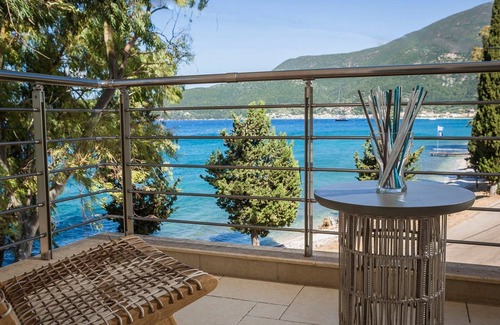 Karavomylos Villa | Deluxe Kefalonia Apartment | Apartment Ammos | 3 Bedroom |Private Pool