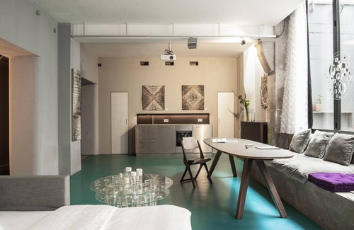Isarvorstadt Apartment | Deluxe-Loft-Private Bathroom-Terrace