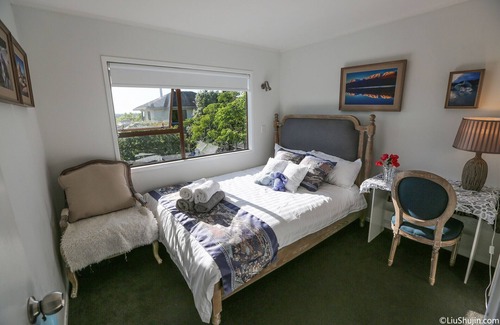 Northcote House | Deluxe Queen Room with Mountain View