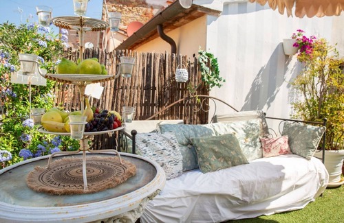 Quartiere di Porta Crucifera Apartment | Deluxe room Cartazucchero in the heart of Arezzo